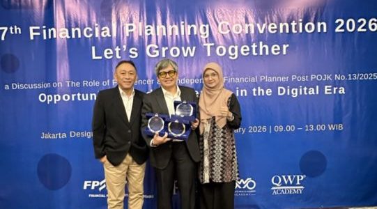 Peran Finfluencer dan Apresiasi Profesional di 7th Financial Convention